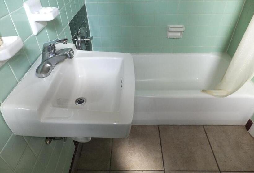 اتاق استاندارد, Budget Inn Express