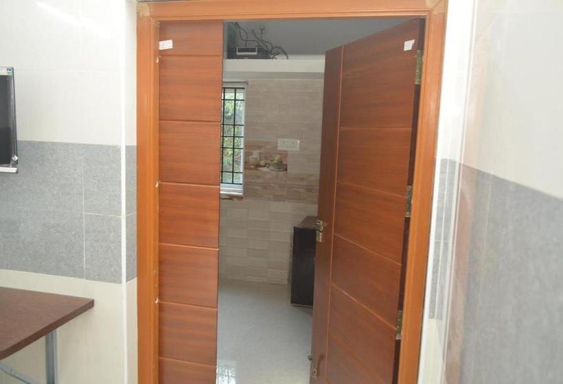 اتاق سوپریور با تخت بزرگ, Jp Homes