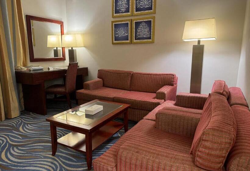 اتاق لوکس با چشم‌انداز شهر, Al Safwah Hotel Third Tower 3