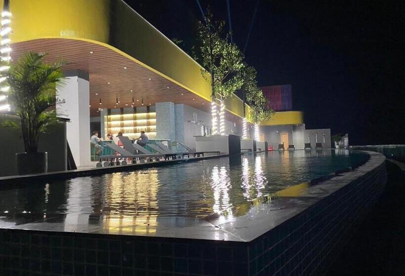آپارتمان 1 خوابه با چشم‌انداز دریا, Flamingo Ibiza Hải Tiến   Ib527