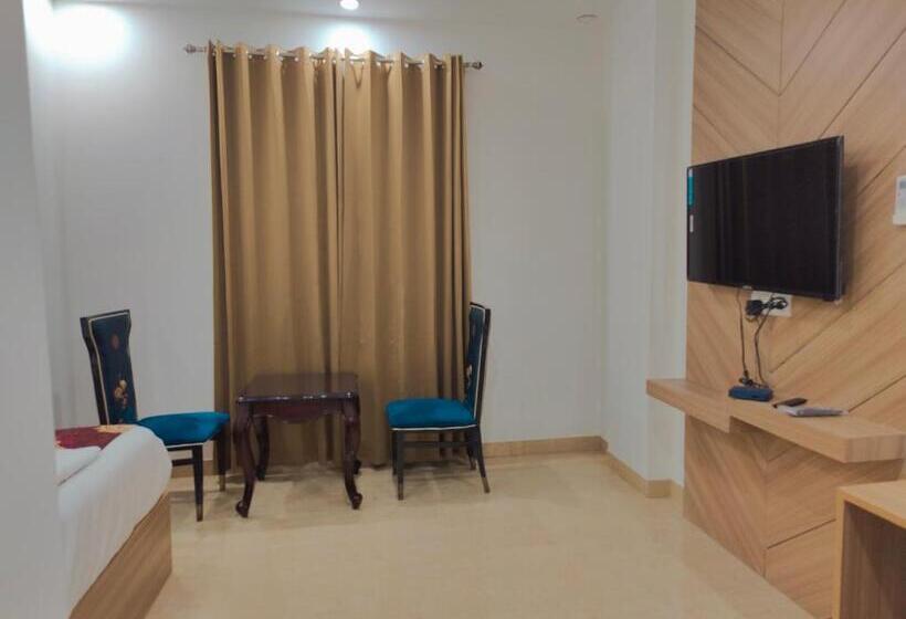 اتاق استاندارد, Decent Aerocity   Mahipalpur, Delhi Airport