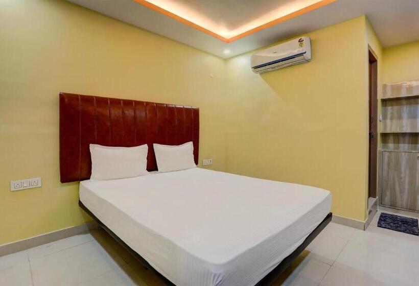 اتاق استاندارد, Oyo Hotel Crystal Inn