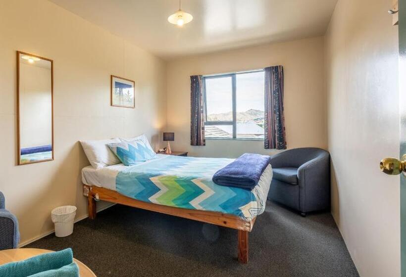 اتاق استاندارد با سرویس بهداشتی مشترک, Kakapo Lodge