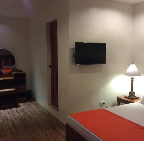 اتاق استاندارد چهار تخته, Casa Roces