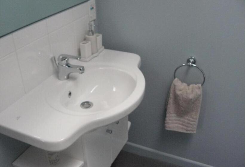 اتاق استاندارد با چشم‌انداز باغ, Omaka Heights Countrystay