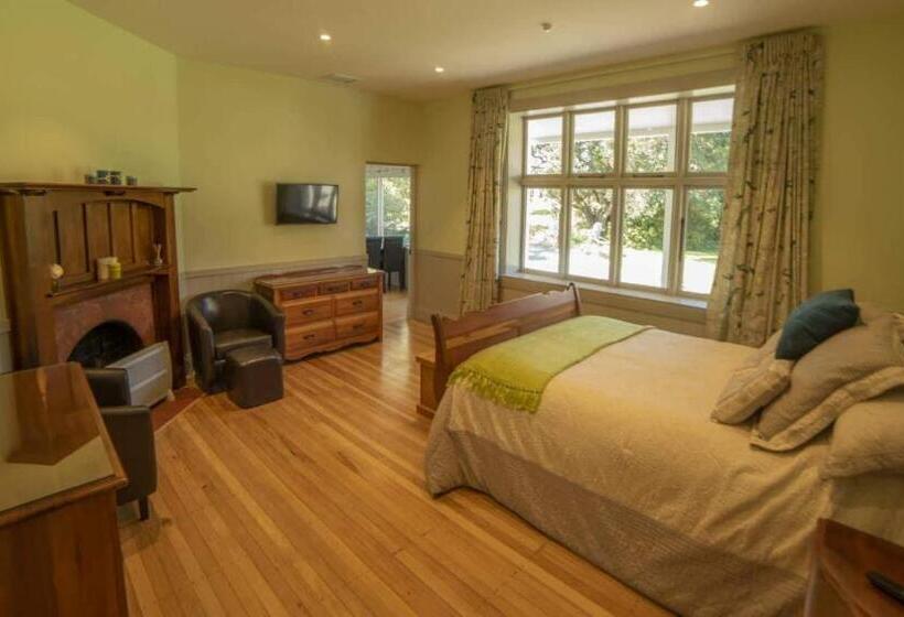 سوییت, Waipara River Estate