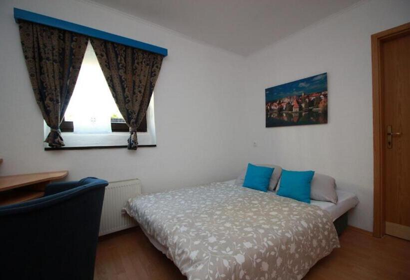 اتاق استاندارد چهار تخته, Guesthouse Veles