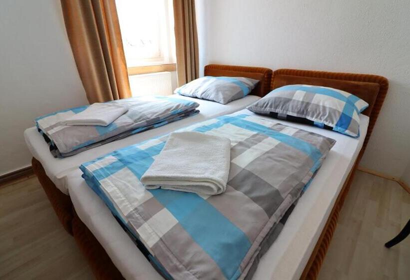 اتاق استاندارد, Guesthouse Veles