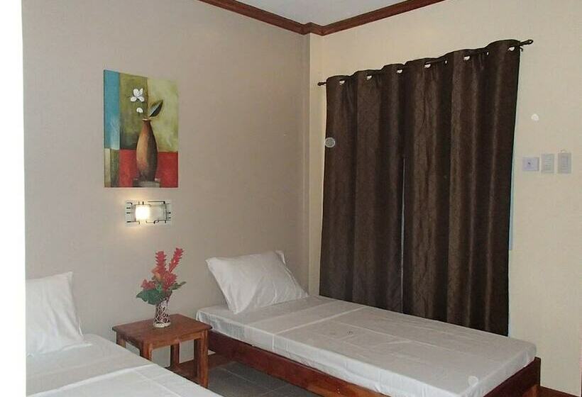 Superior Room with Terrace, Malapascua Starlight Resort