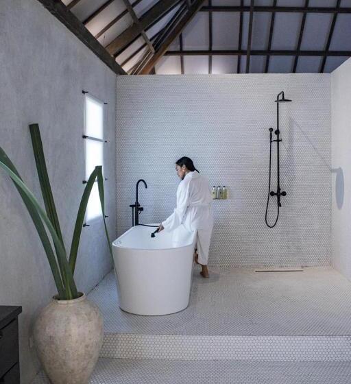 ویلای یک اتاق خوابه با استخر شنا, Kalinaw Resort