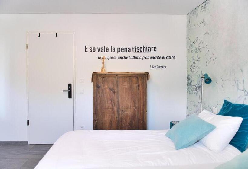 バス共有のスタンダードルーム, Salotto Brè   Bed & Breakfast Charming Rooms