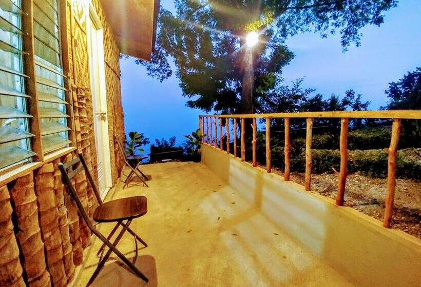اتاق استاندارد چهار تخته, Stay N Save B&b