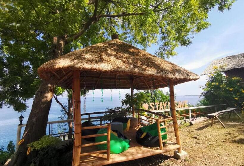 چادر با خدمات رفاهی استاندارد, Stay N Save B&b