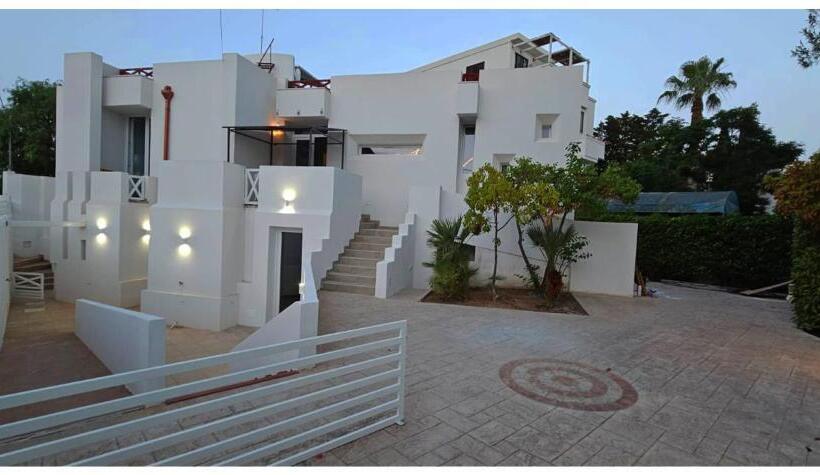 آپارتمان 1 خوابه با بالکن, Residence Polaris A Rivabella