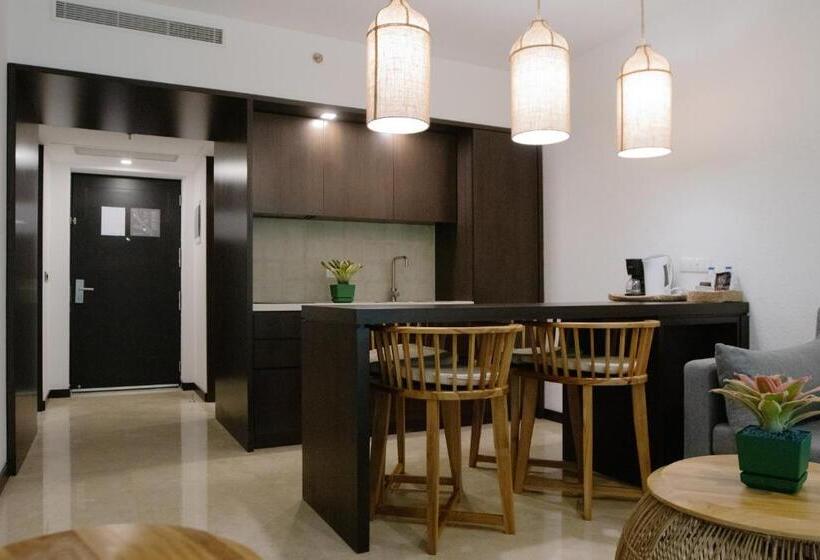 سوییت سوپریور با چشم‌انداز دریا, Eurobuilding Hotel & Suites Lecheria