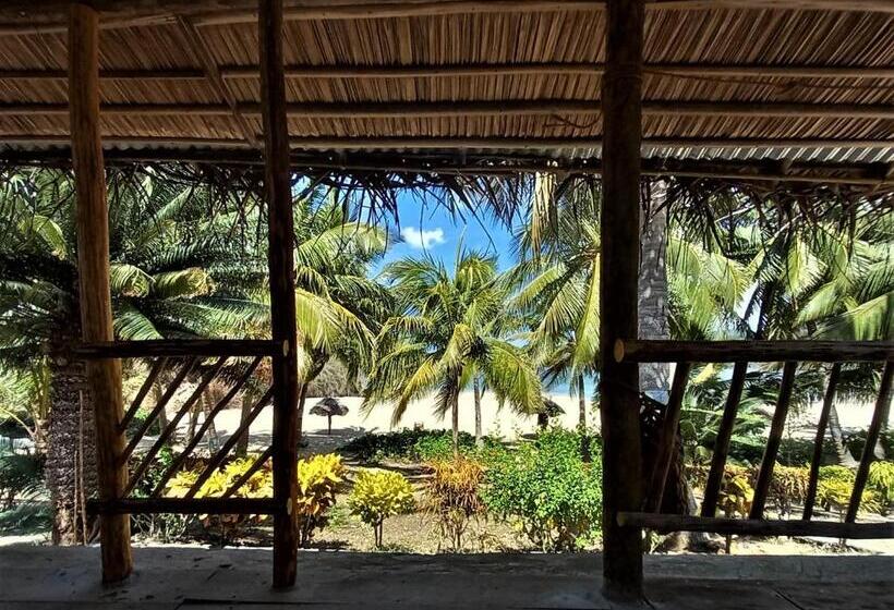 اتاق استاندارد, Moheli Laka Lodge