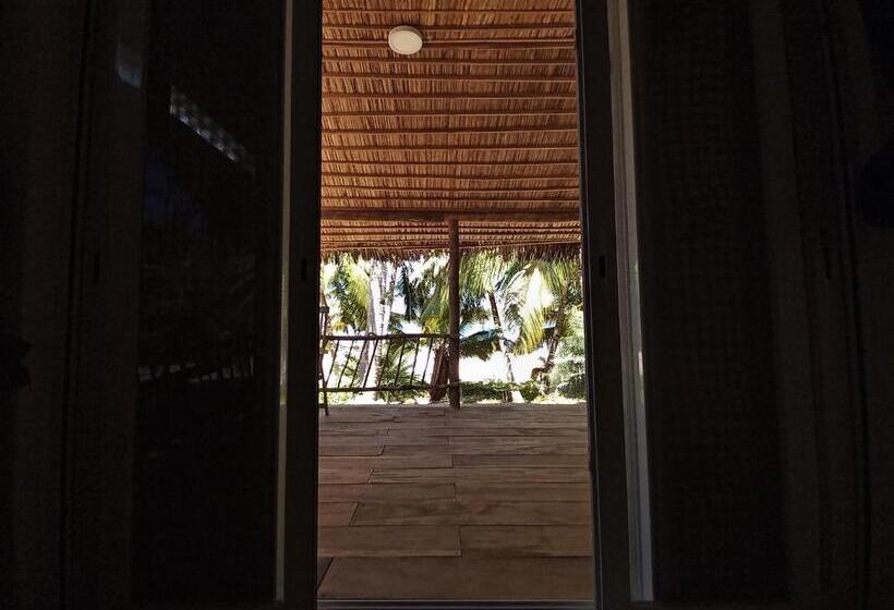 اتاق استاندارد, Moheli Laka Lodge