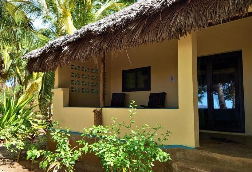 اتاق سوپریور, Moheli Laka Lodge