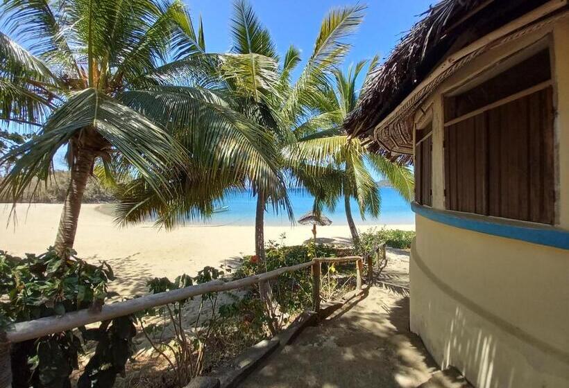 اتاق لوکس با چشم‌انداز دریا, Moheli Laka Lodge