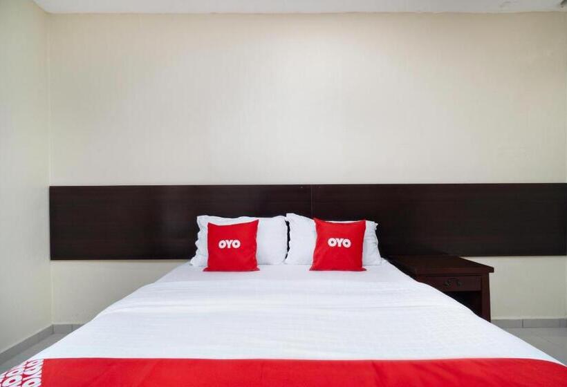 اتاق لوکس, Oyo 89960 Manjung Inn