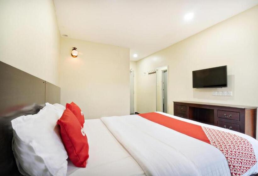اتاق لوکس, Oyo 89960 Manjung Inn