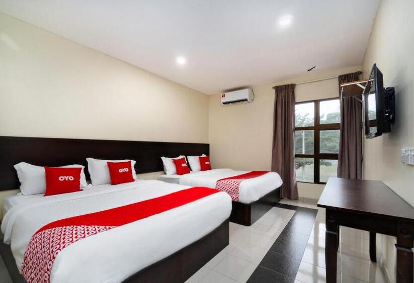 سوییت خانوادگی, Oyo 89960 Manjung Inn