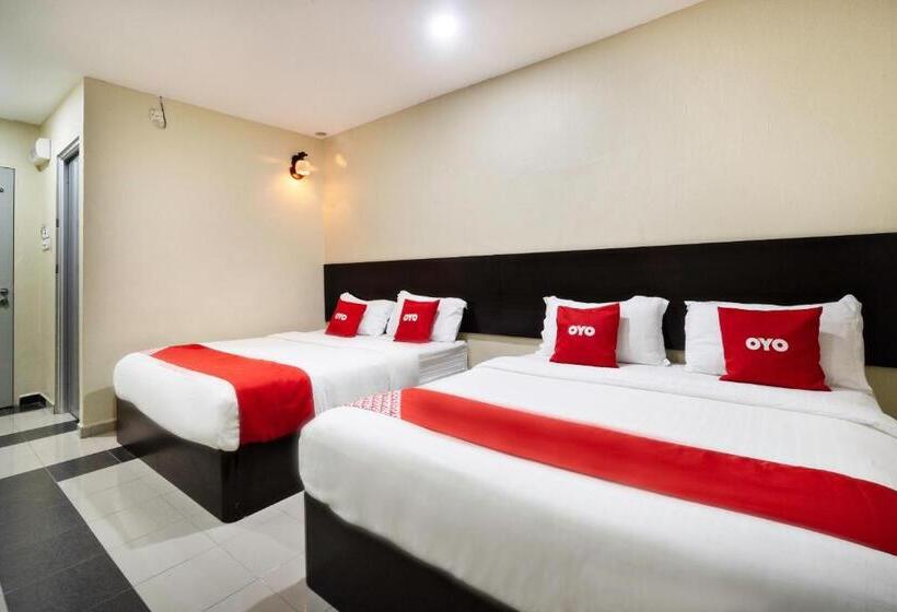 سوییت خانوادگی, Oyo 89960 Manjung Inn