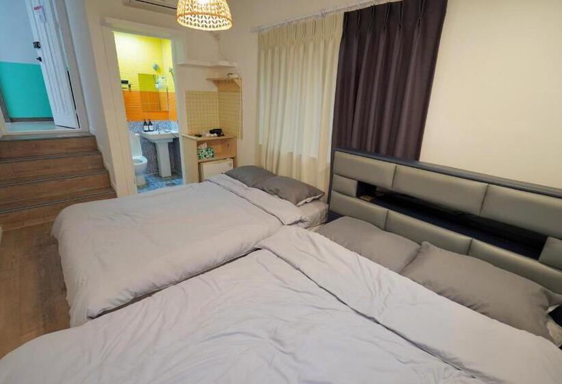 اتاق لوکس چهار تخته, Soo Guest House