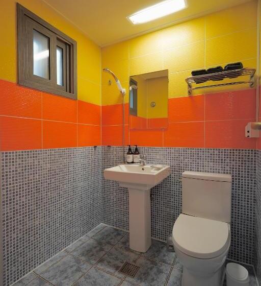 اتاق استاندارد یک نفره, Soo Guest House