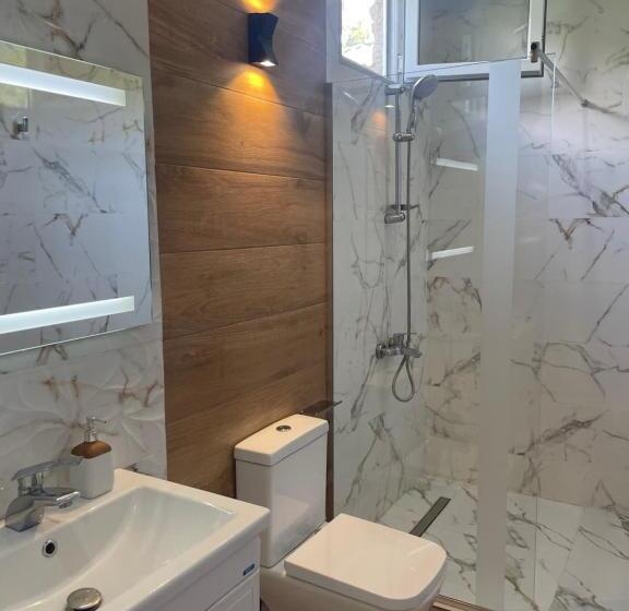 اتاق استاندارد, Nits Guest House