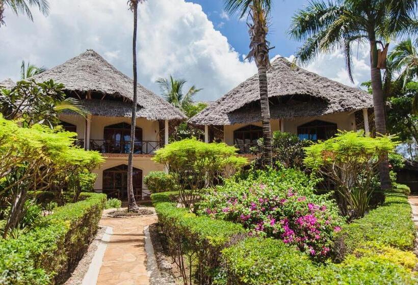 ویلای استاندارد با چشم‌انداز باغ, Ahg Waridi Beach Resort & Spa
