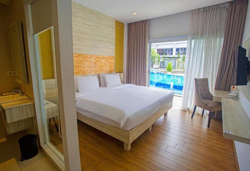 اتاق لوکس, Akshaya Hotel Karawang