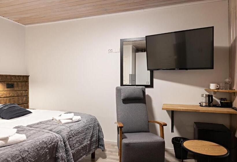 اتاق استاندارد, Arctic River Resort