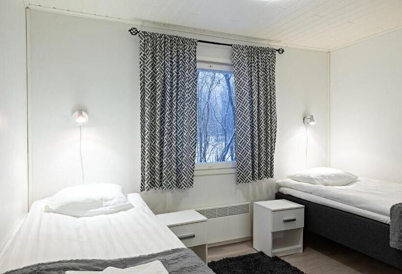 کابین, Arctic River Resort