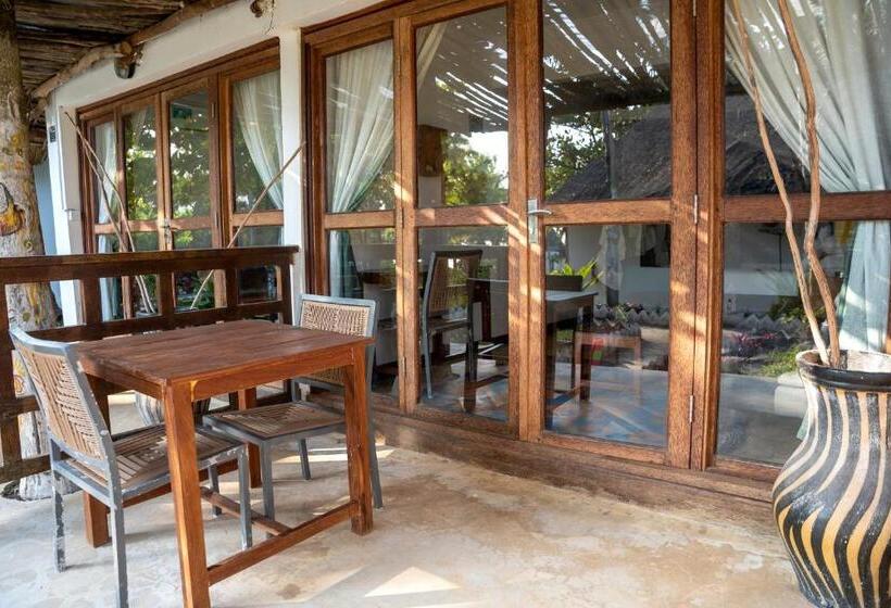 اتاق استاندارد با چشم‌انداز باغ, Aya Beach Resort