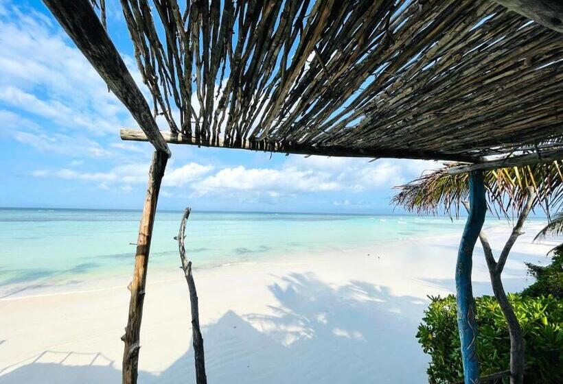 اتاق استاندارد چهار تخته با چشم‌انداز دریا, Aya Beach Resort