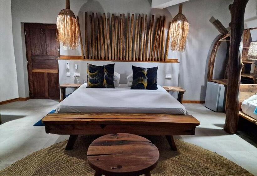 اتاق استاندارد چهار تخته با چشم‌انداز دریا, Aya Beach Resort