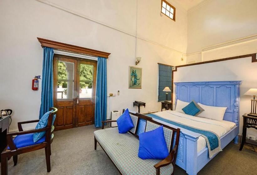 اتاق استاندارد یک نفره, Neemrana S Baradari Palace