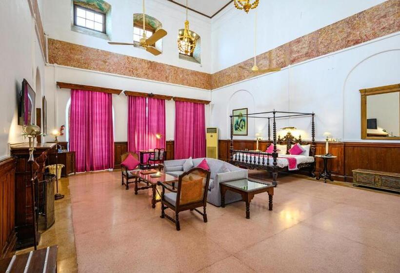 اتاق استاندارد, Neemrana S Baradari Palace