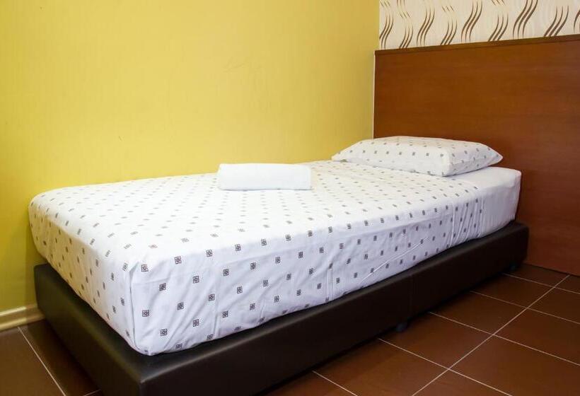 اتاق استاندارد یک نفره, Remember Hotel Batu Pahat