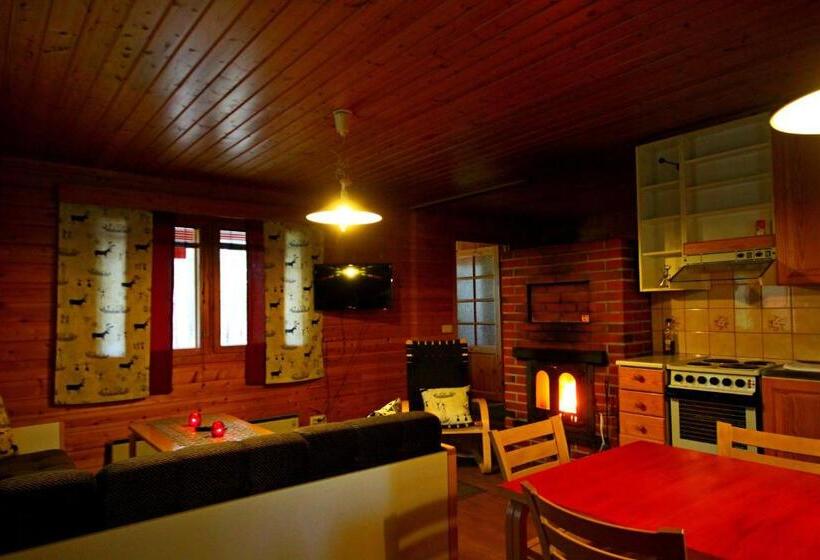 کلبه ییلاقی, Ukonjärven Holiday Village