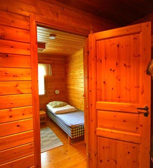 کلبه ییلاقی, Ukonjärven Holiday Village