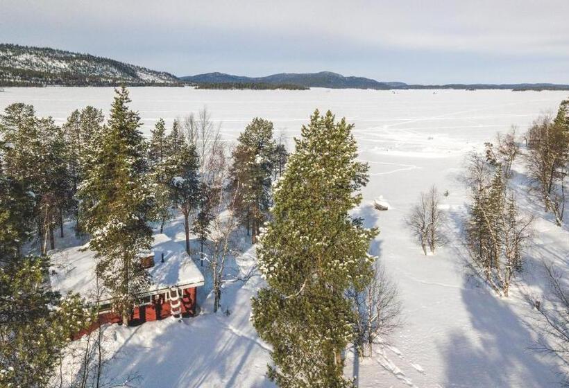 کلبه ییلاقی, Ukonjärven Holiday Village