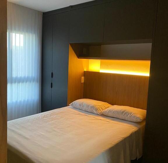 آپارتمان 1 خوابه با چشم‌انداز استخر, Flat Hotel   Próximo Ao Aeroporto De Brasília
