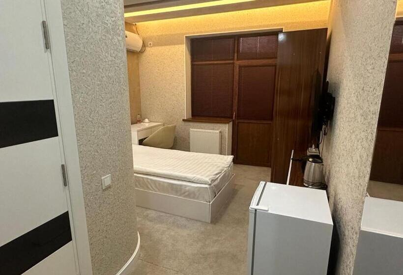 اتاق استاندارد یک نفره, Ohu Palace