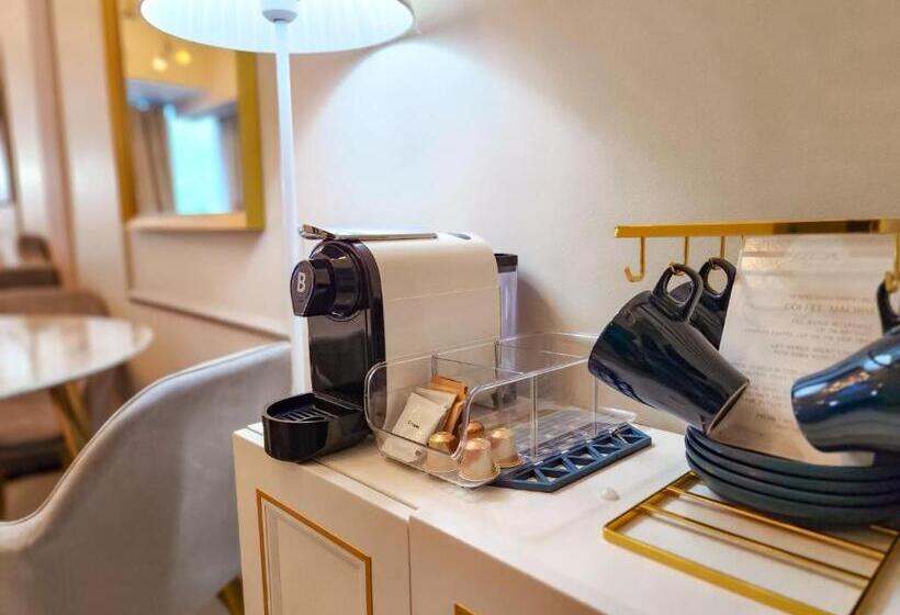 آپارتمان 1 خوابه با بالکن, Luxestaysmnl Parisian Charm 1br Suite Pool Gym 400mbps Wifi Netflix Amazing City View