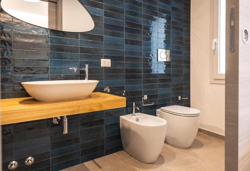 اتاق استاندارد با بالکن, Aura Room