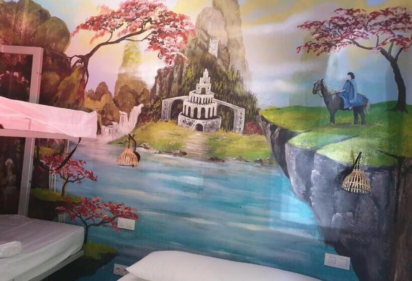 اتاق لوکس سه تخته, Familyhostelpinto