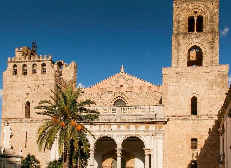 اتاق لوکس, Al Duomo Suites