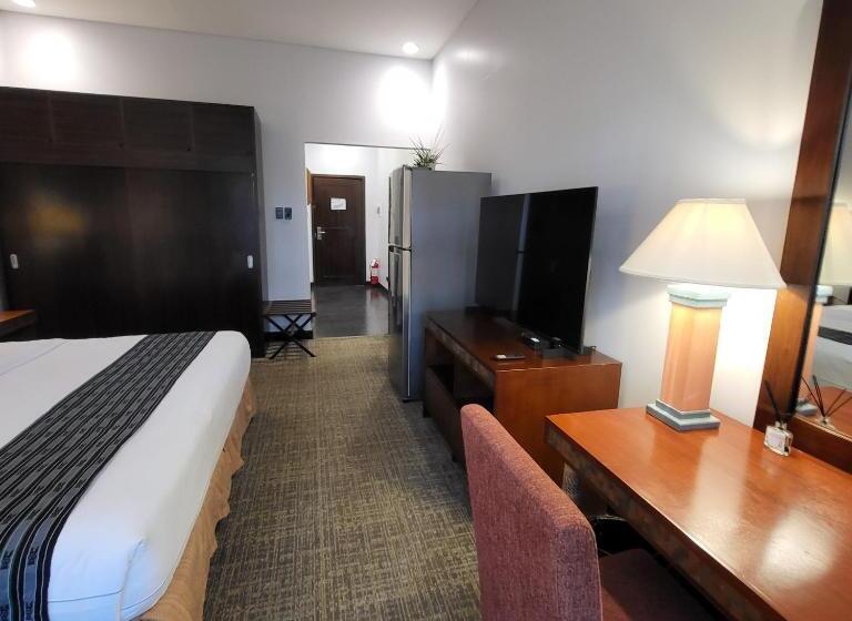 سوییت, Homey Deluxe Room, Privately Owned At The Forest Lodge By Mist And Pine